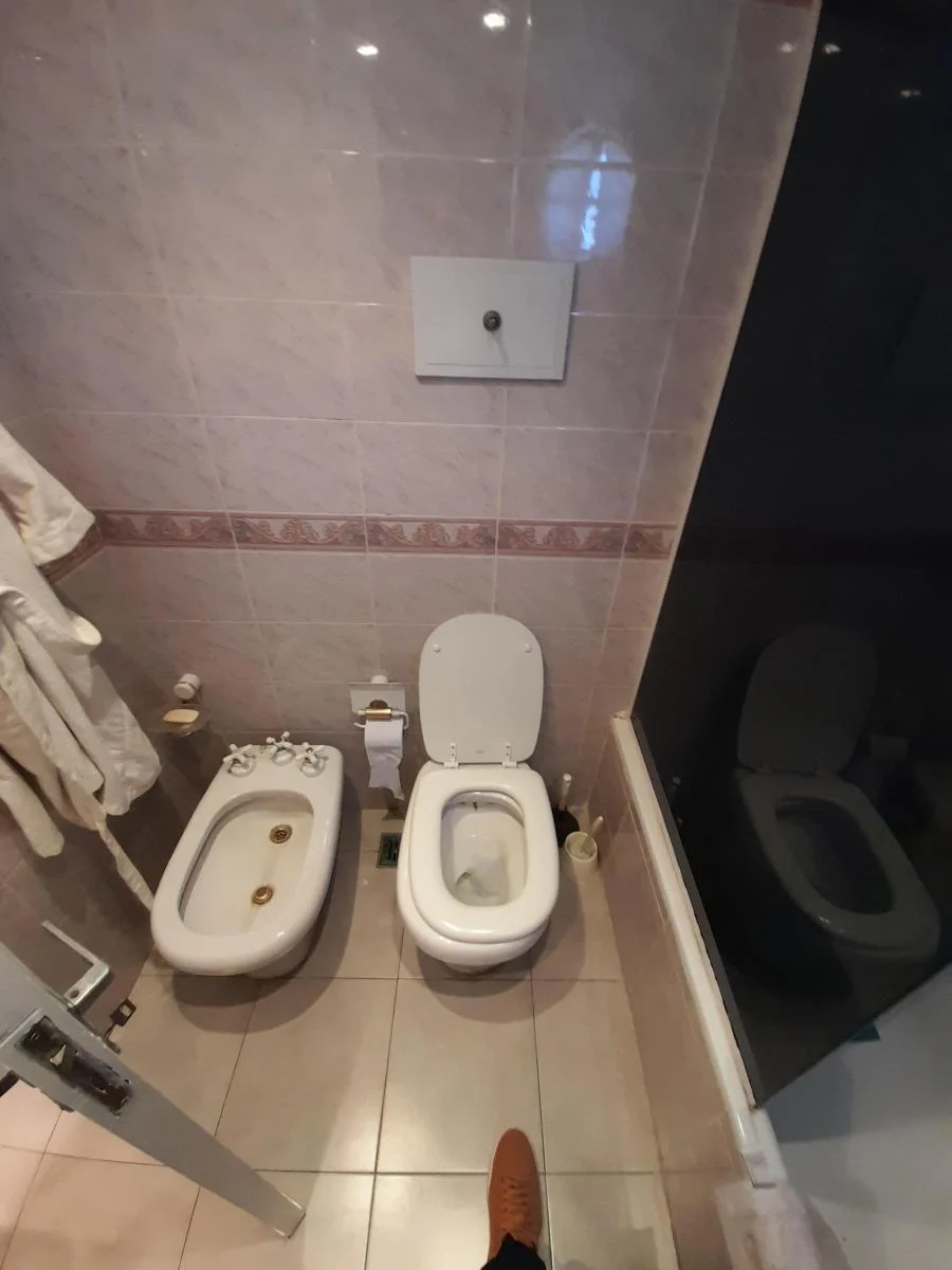 4 Ambientes en Muy Buen Estado con Vista Abierta y Balcón Terraza con Parrilla 5