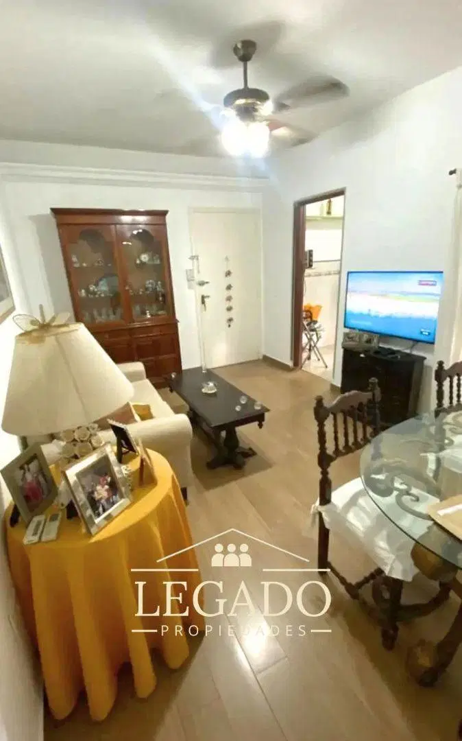 Dpto de 4 ambientes - 3 dormitorios en Tinogasta y Cuenca - Villa del Parque 1