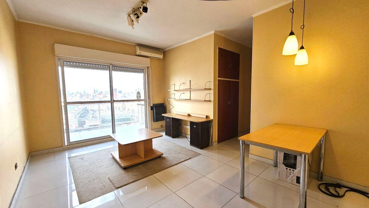 Venta 3 ambientes. Piso alto en Torres de Abasto. Amenities