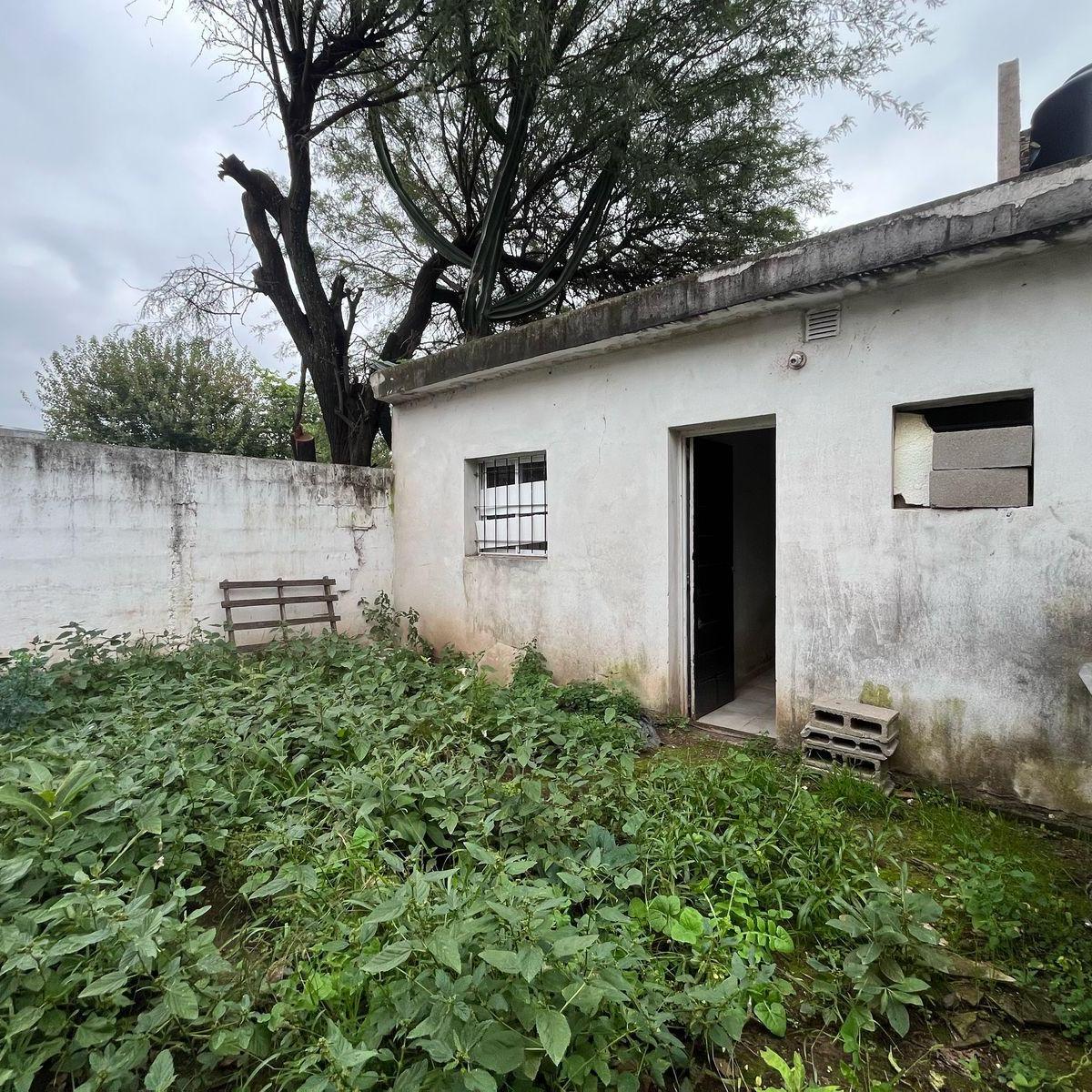 2 Departamentos con 540 m² de Terreno – La Calera – B° Industrial 4