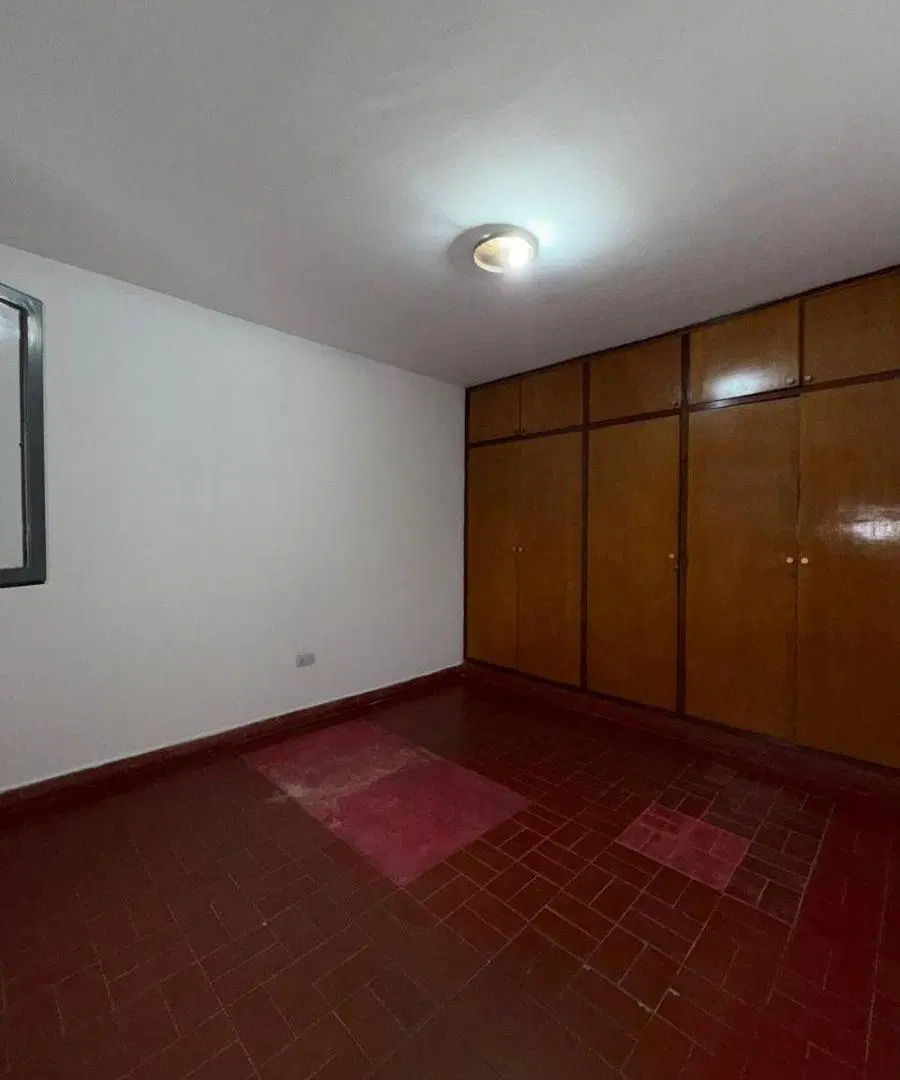 ALQUILO DEPARTAMENTO 3 DORMITORIOS CON COCHERA ABIERTA – B° COVICCO – LA CALERA 4