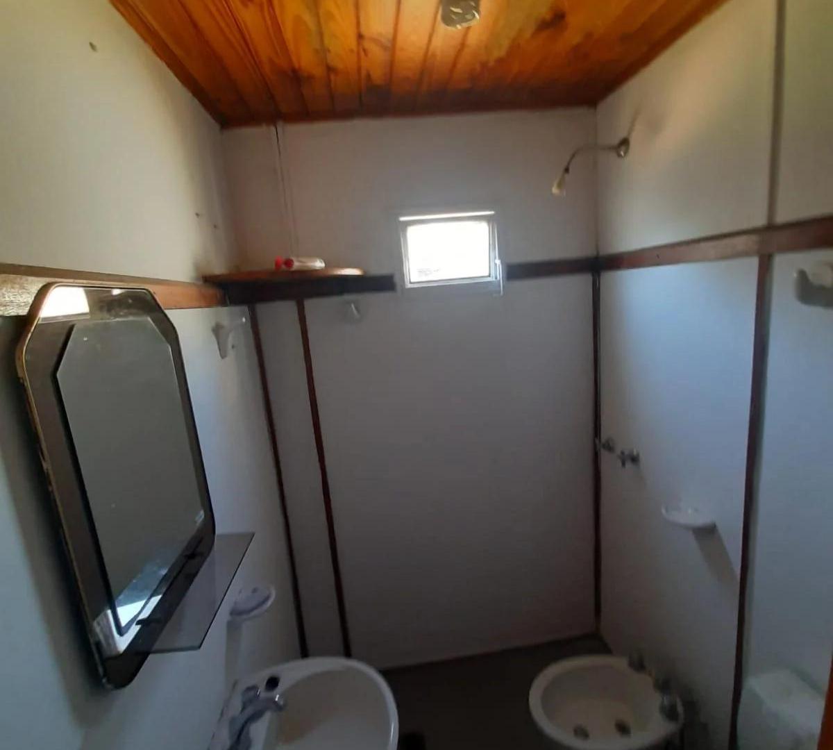 Foto de ALQUILO CASA 2 DORMITORIOS -B° STOECKLIN - LA CALERA, imagen 3