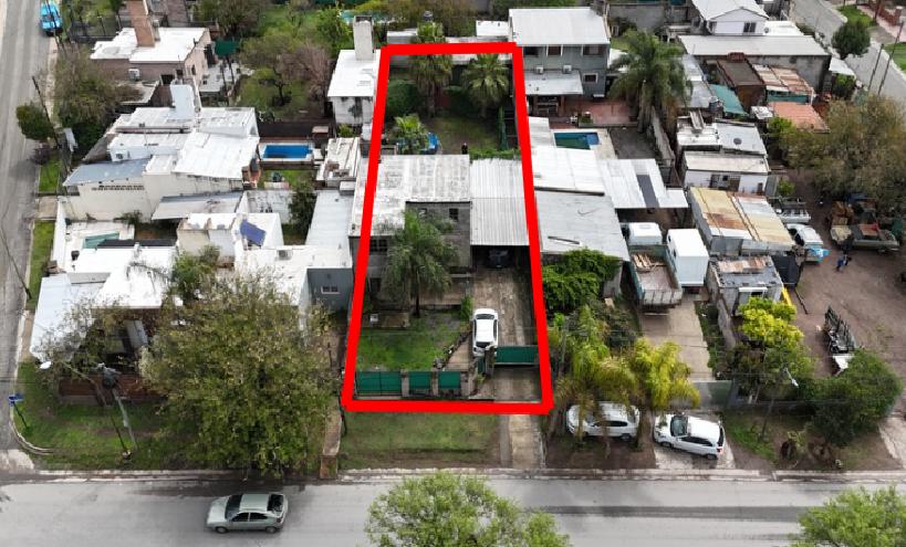 Foto de CASA Y LOTE APTO GALPON - B° CUESTA COLORADA - LA CALERA, imagen 3