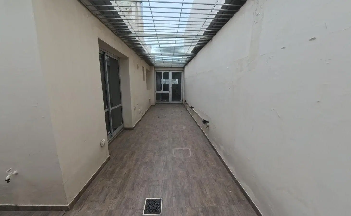 OFICINA TOTALMENTE EQUIPADA Y LISTA PARA TRABAJAR – SIN EXPENSAS - VILLA CABRERA 5