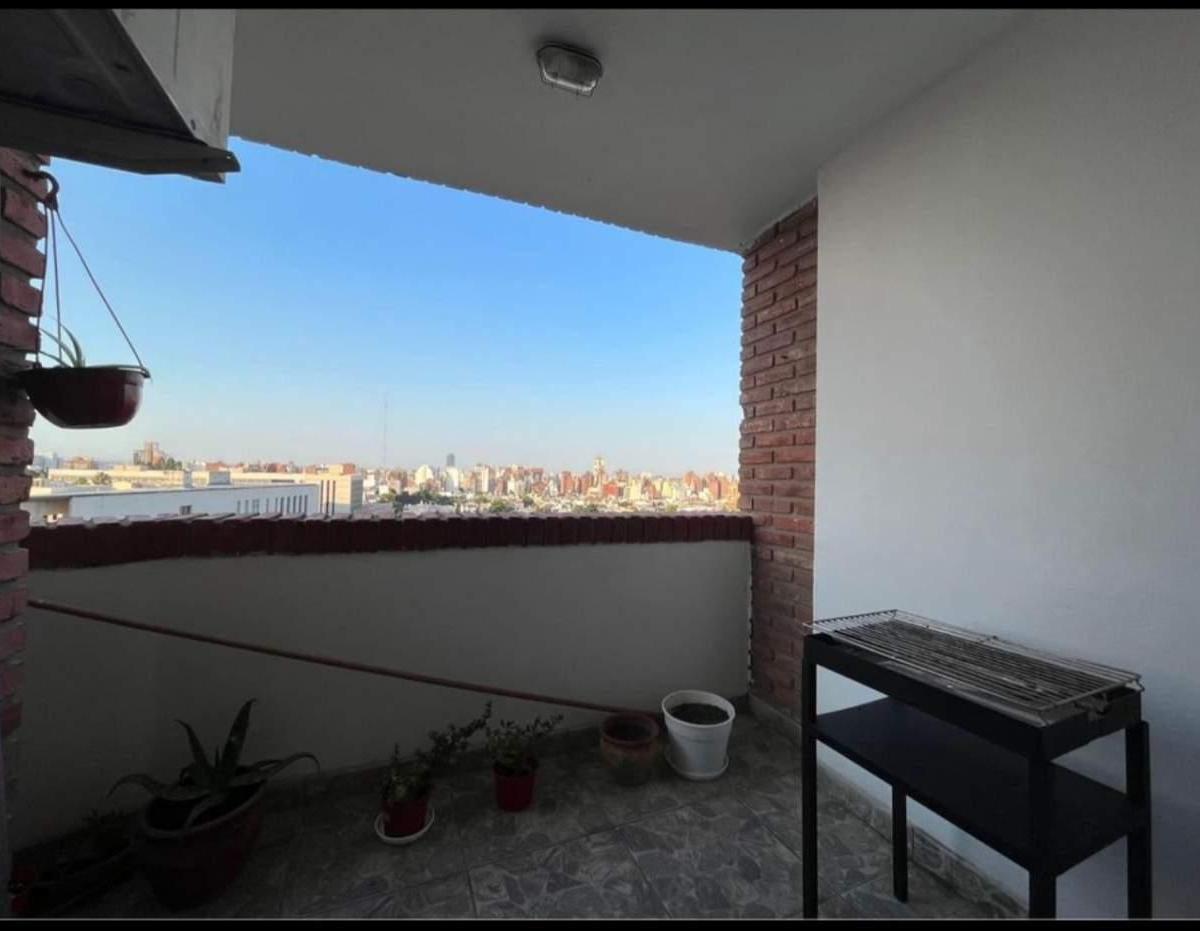 Venta Dpto Guemes 2 Dorm con Terraza 2