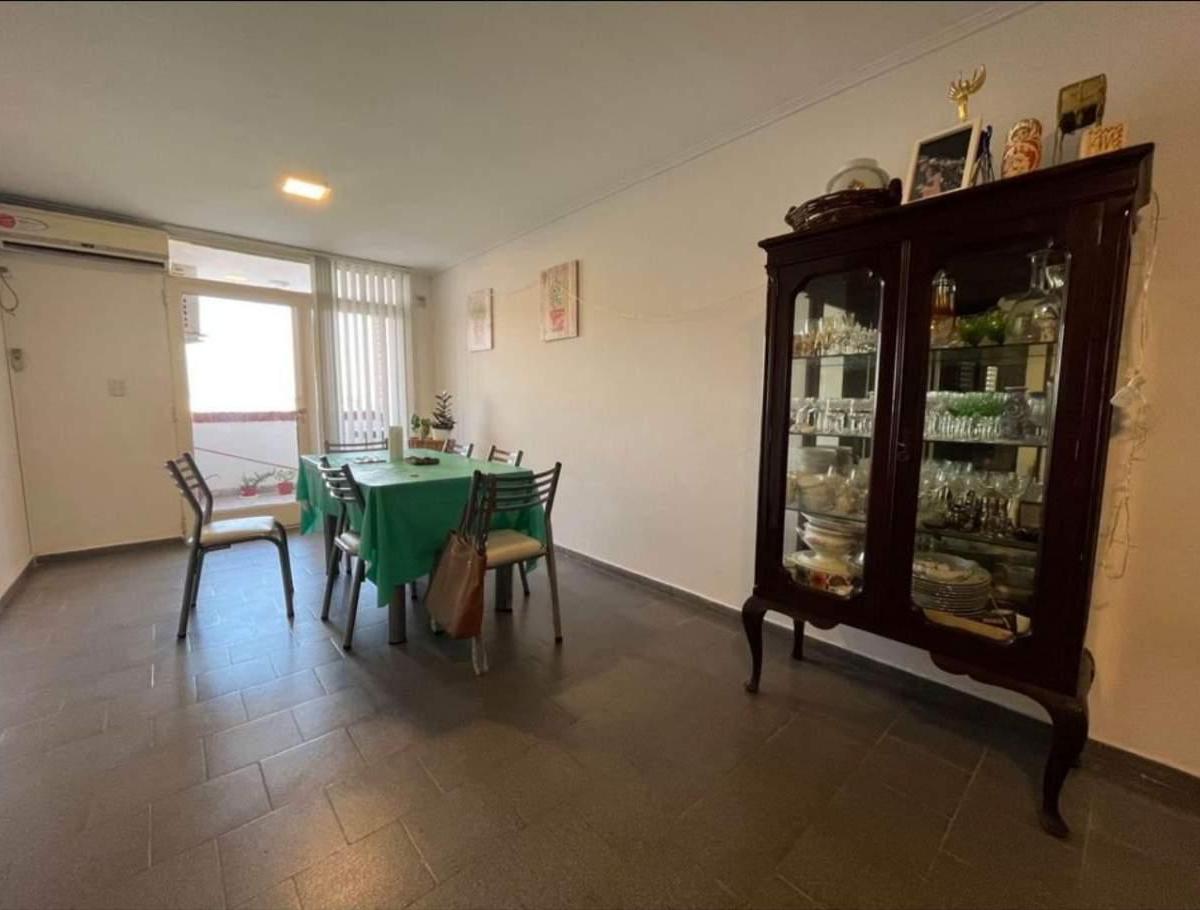 Venta Dpto Guemes 2 Dorm con Terraza 3