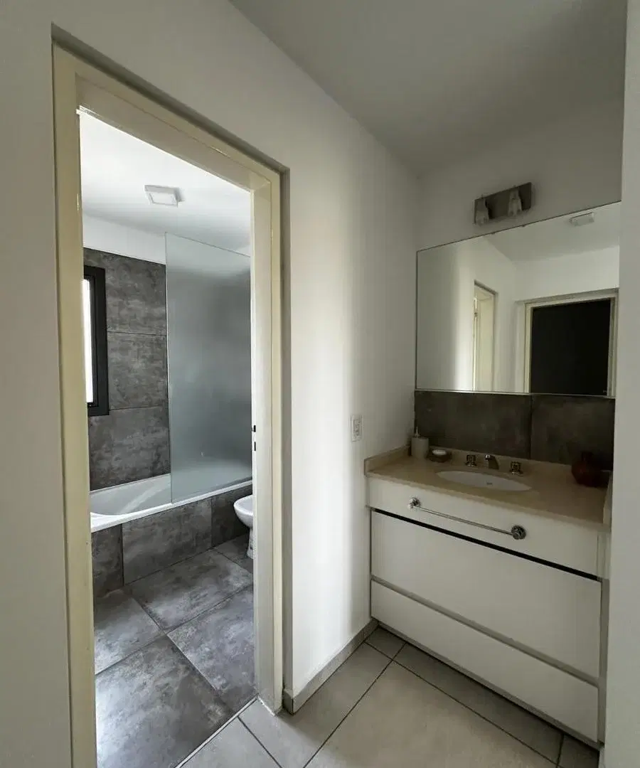 Duplex amoblado en alquiler claros del bsoque 5