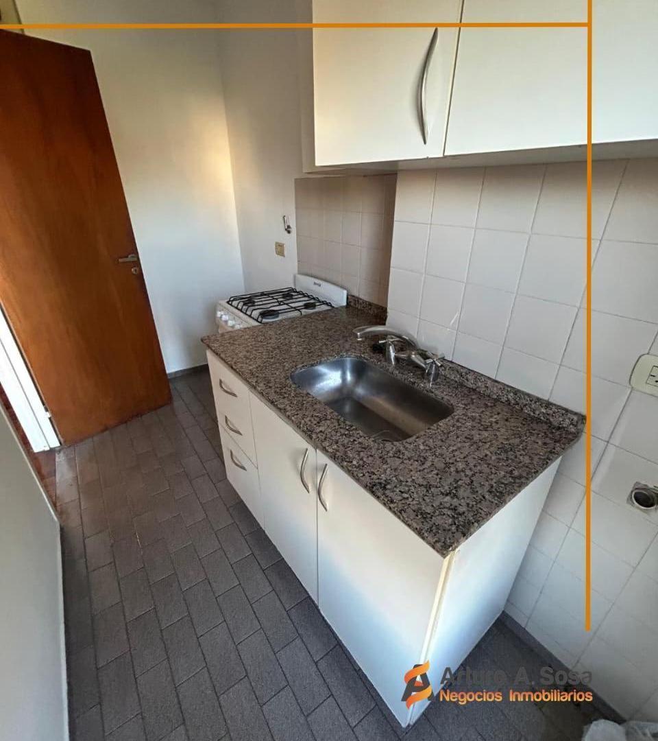 Foto de Departamento en alquiler 2 dormitorios General Paz, imagen 2