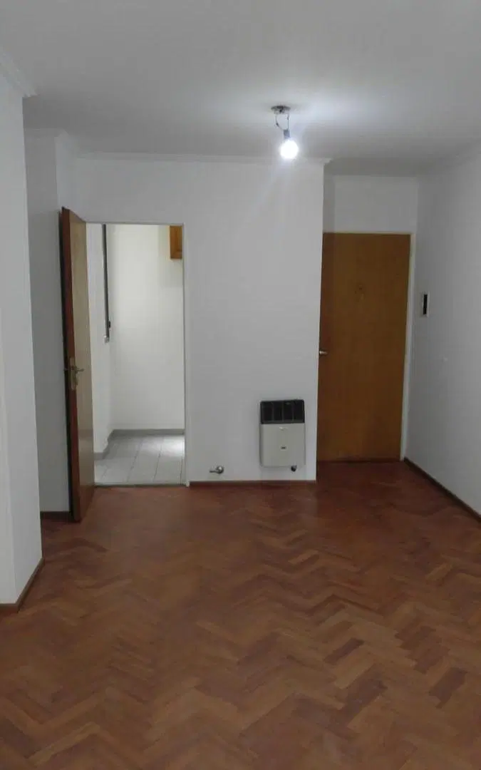 Departamento de dos dormitorios excelente ubicacion 2