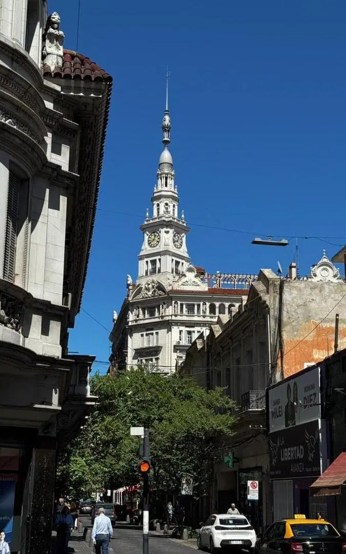 Departamento 4 dormitorios, Palacio Fuentes. 5