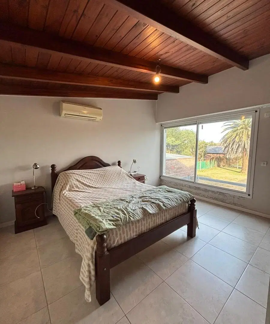 Casa en Venta 3 dorm + Galpón, Fisherton 5