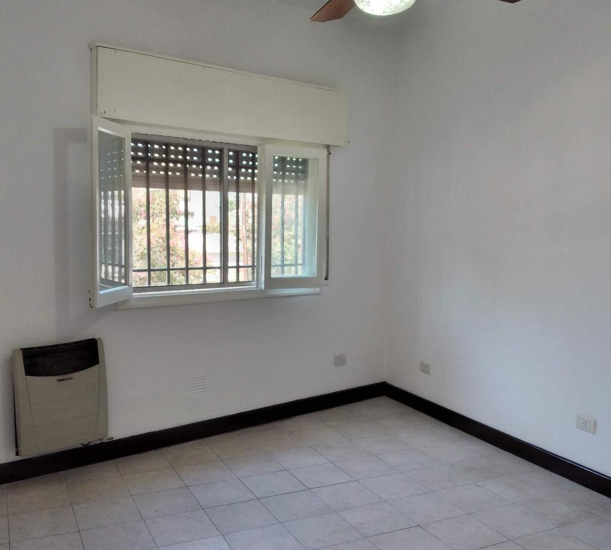 Foto de Departamento de 1 dorm. en venta, imagen 1