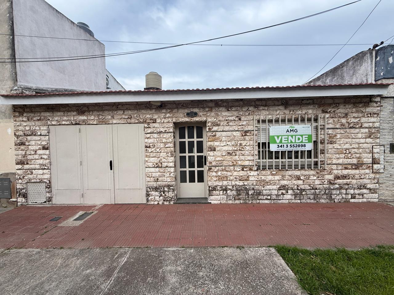 Foto de Casa de 2 dormitorios en venta, Rosario, imagen 1