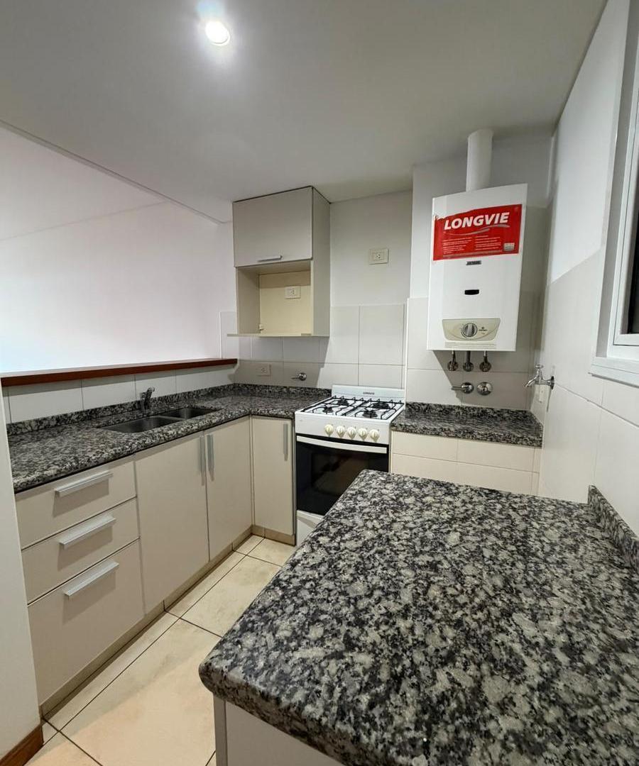 Foto de Departamento 1 dormitorio en Alquiler, zona Centro, imagen 5