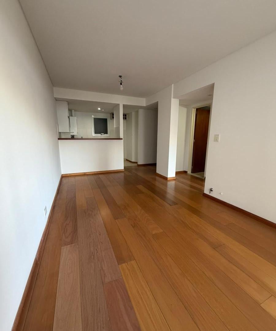 Foto de Departamento 1 dormitorio en Alquiler, zona Centro, imagen 2