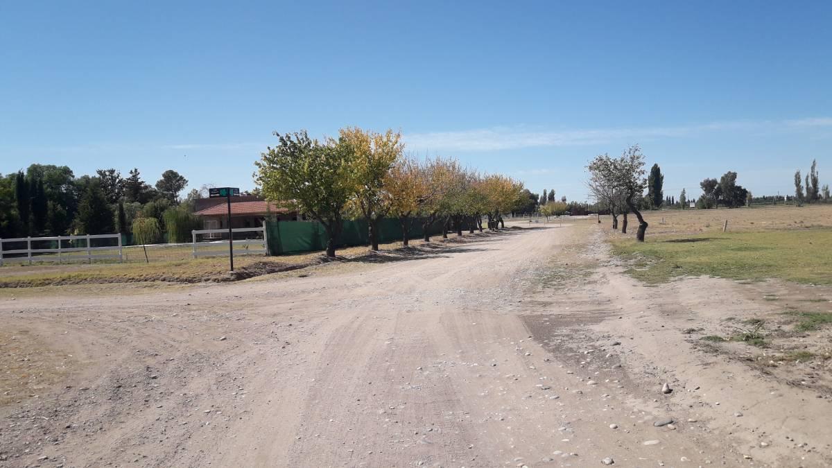 Lotes de 1800 a 2500 m² en El Barrio Los Viñedos 3