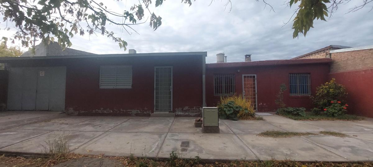 Foto de CASA DE 2 DORMITORIOS CON SALON COMERCIAL, imagen 4
