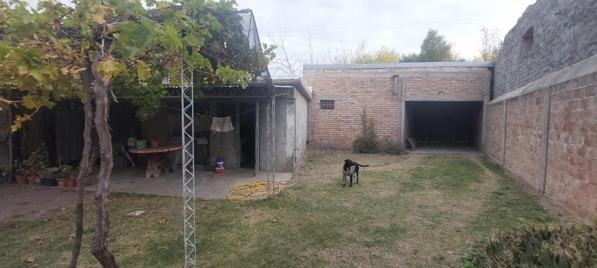 Foto de CASA DE 2 DORMITORIOS CON SALON COMERCIAL, imagen 5