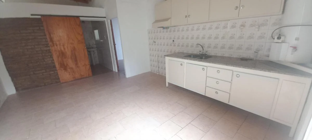 Lizana Propiedades Vende Casa + Departamento en Godoy Cruz 4