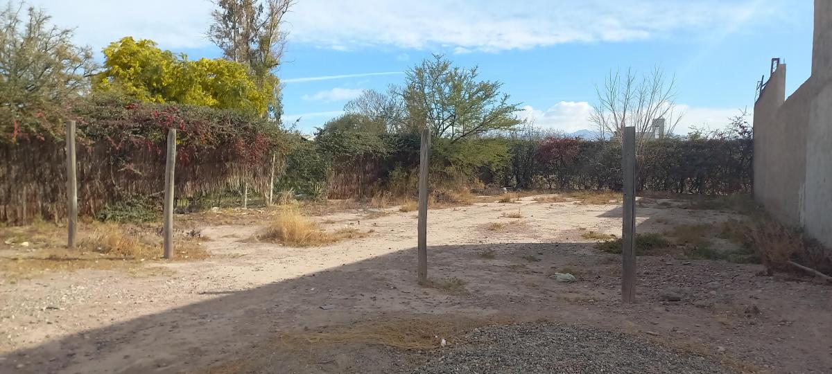 Lizana Propiedades Vende Lote en Maipú 1