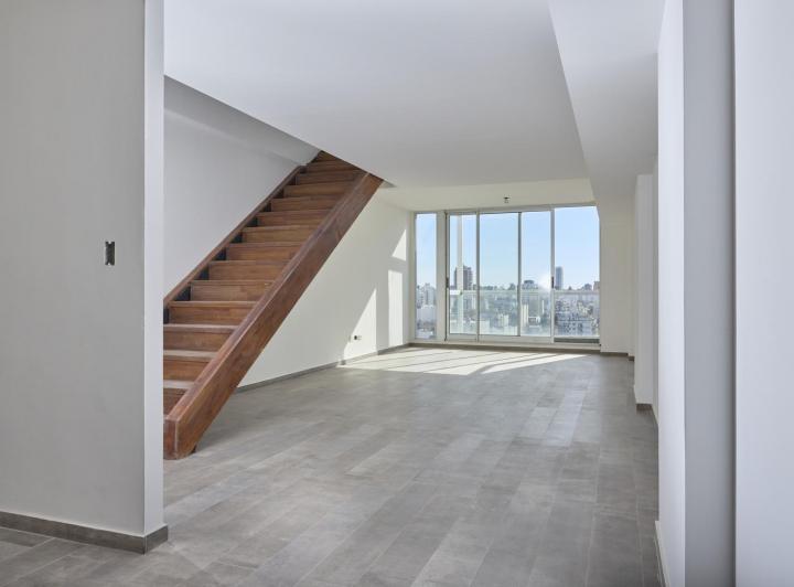 Vivienda /oficina en Duplex / Piso Alto/sum/ TODO LUZ 2