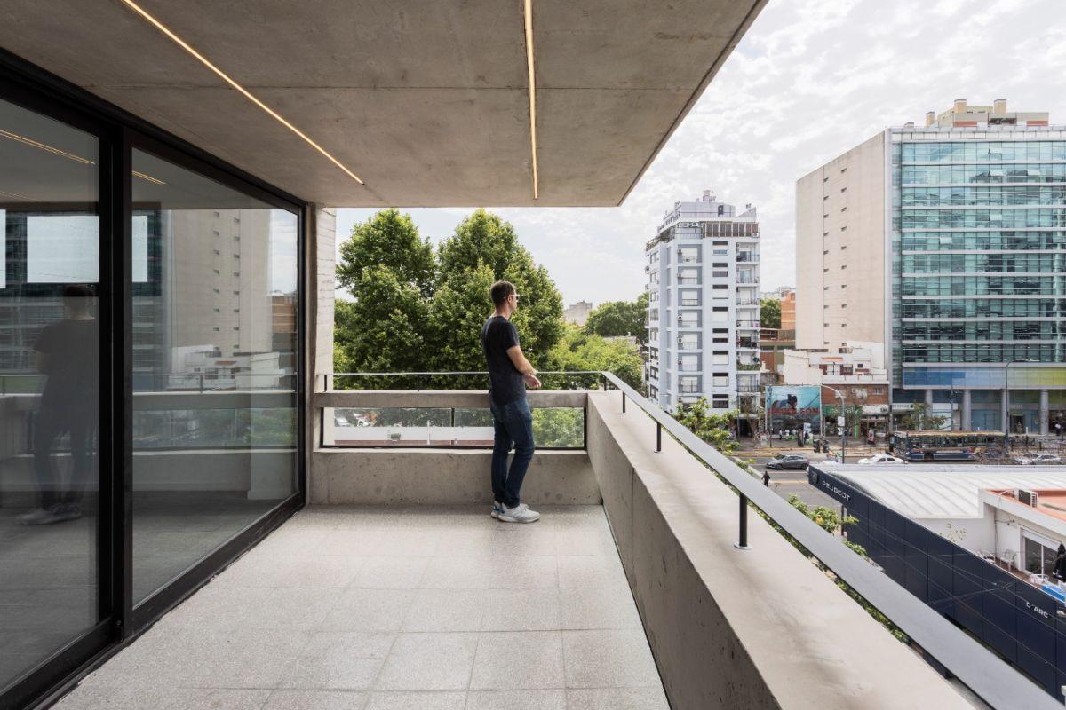 Foto de VENTA DE PISO A ESTRENAR /COCHERA/PARRILLA PROPIA/BALCON TERRAZA, imagen 3