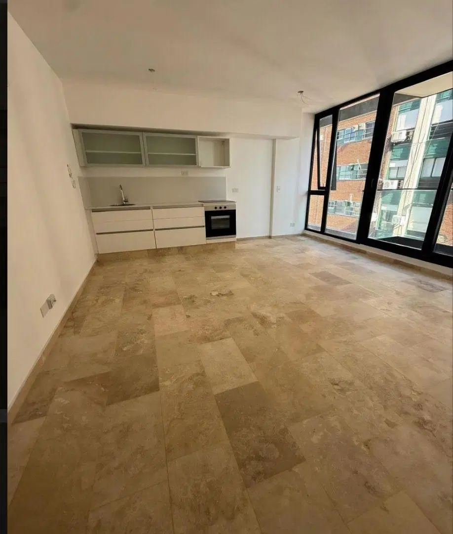 2 Amb/Full Amenities/Cochera/Subte/Apto 2