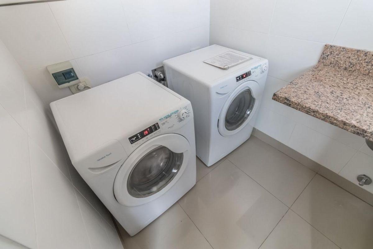 VENTA URQUIZA/ 3 AMBIENTES CON COCHERA Y BAULERA/EN SUITE/ BALCON CORRIDO/AMENITIES