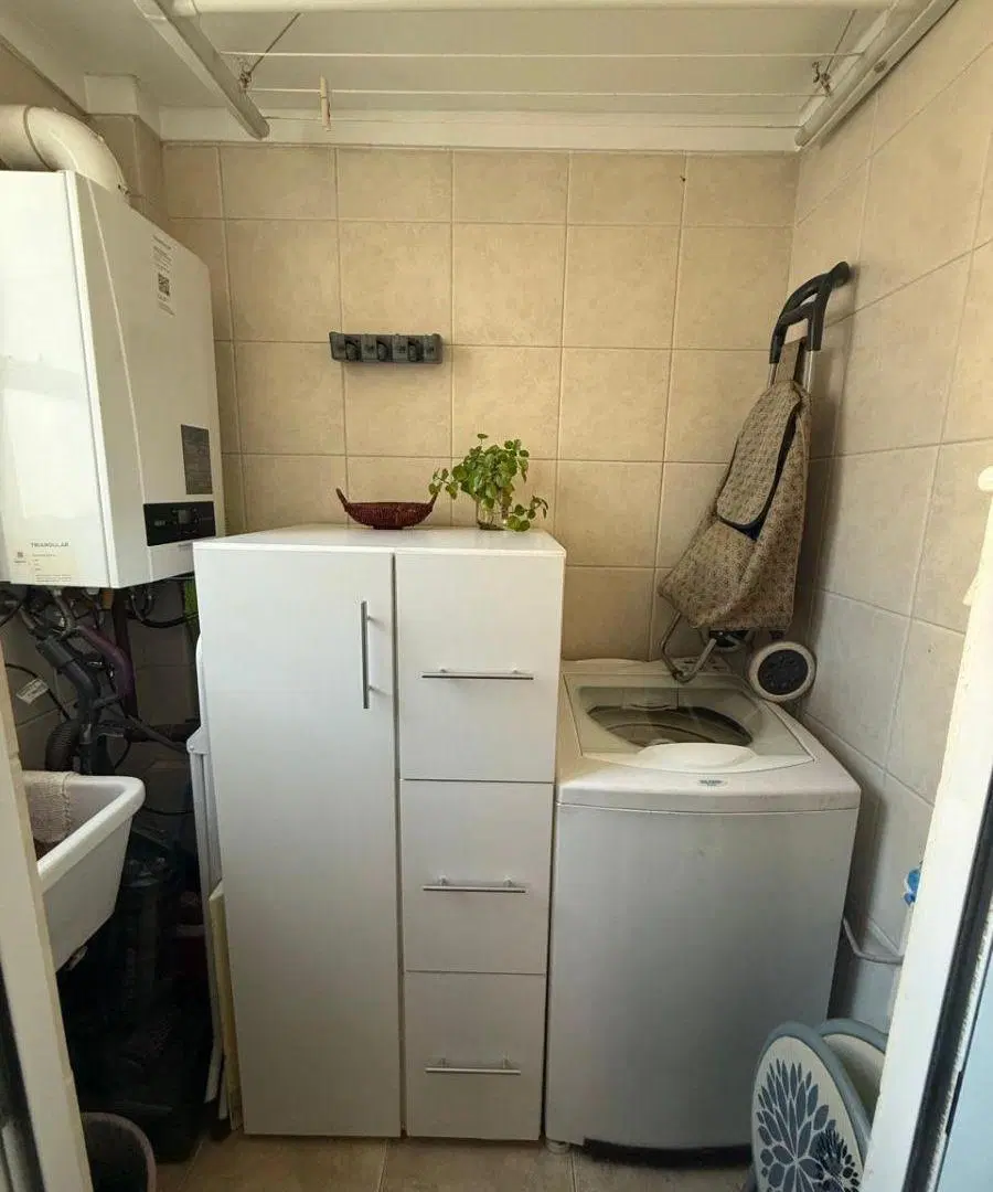 VENTA 3 AMPLIOS AMBIENTES EN CAÑITAS 4