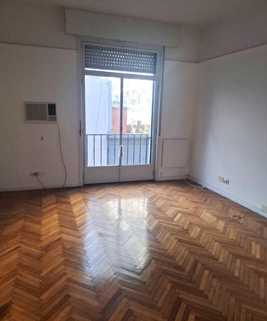 Foto de Alquiler Monoambiente Luminoso - Balcon Frances - Apto - a Pasos de Av, imagen 3
