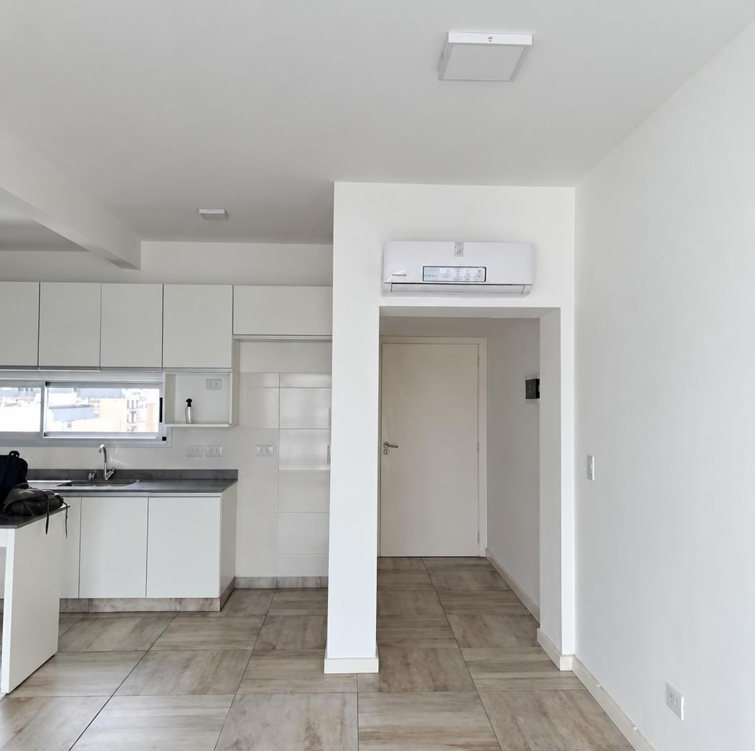 Foto de ALQUILER DE DOS AMBIENTES IMPECABLE/ AMENITIES/COCHERA/APTO/SUBTE, imagen 1