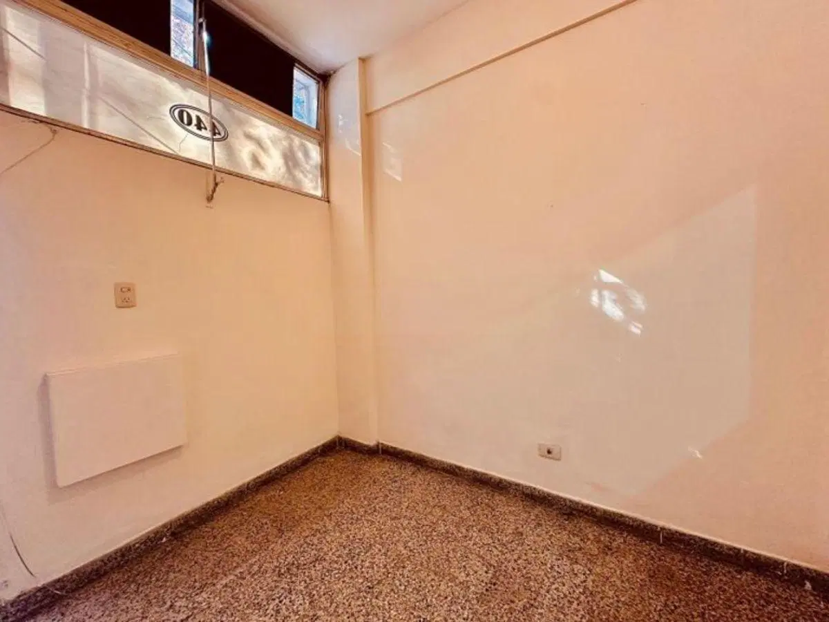 Local comercial en el centro de la ciudad de Mendoza 4