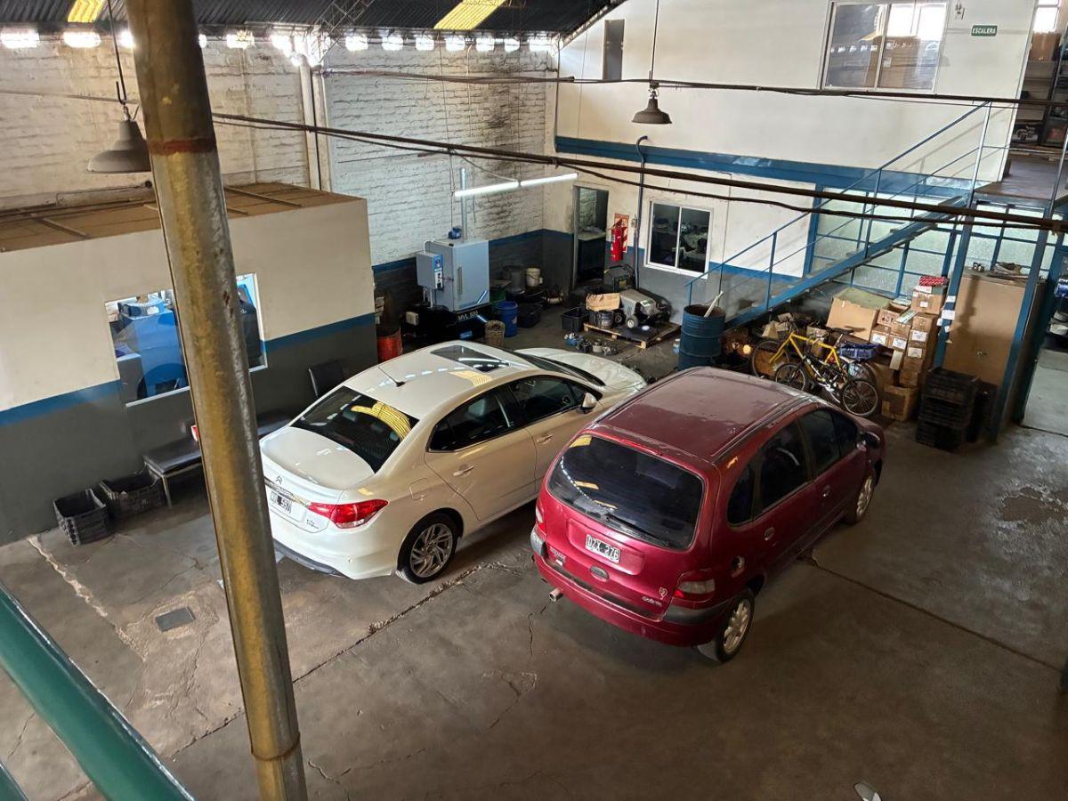 Foto de Excelente Galpón / Taller con Oficinas en Venta | 253 m² | Trifásica |, imagen 4