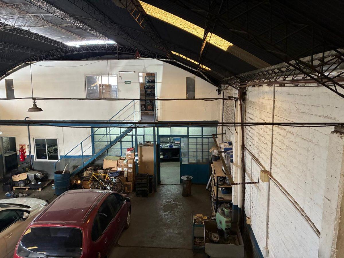 Foto de Excelente Galpón / Taller con Oficinas en Venta | 253 m² | Trifásica |, imagen 1