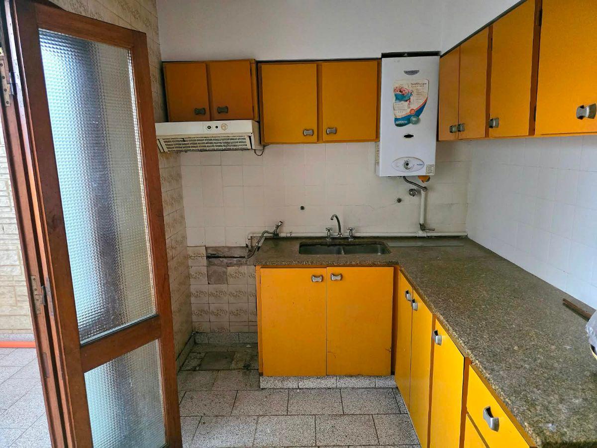 Foto de Casa con cochera proximo Sarmiento 3200, imagen 1
