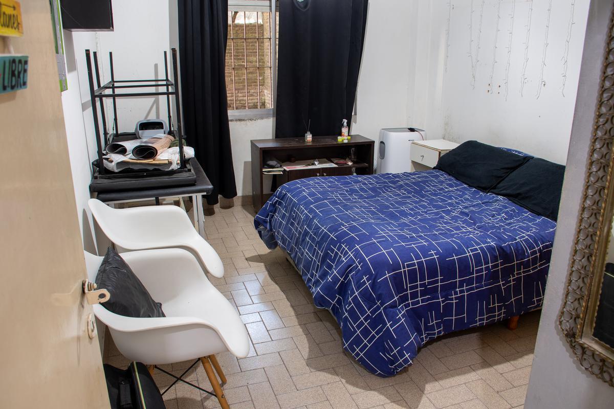 Departamento Dos Ambientes en Florencio Varela 5