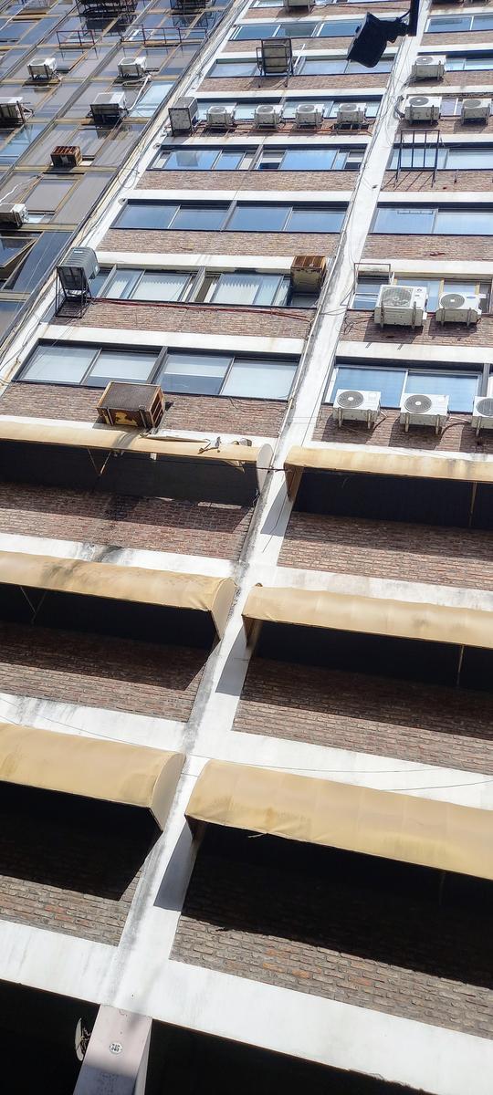 Cochera en Av. Independencia 1500 - Monserrat / San Telmo