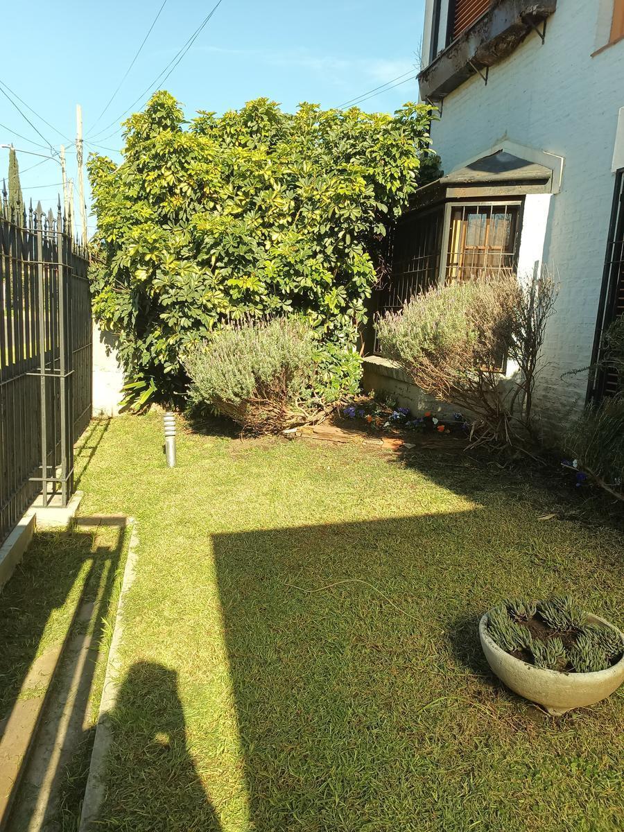 Casa de Nueve Ambientes en Hurlingham! 4