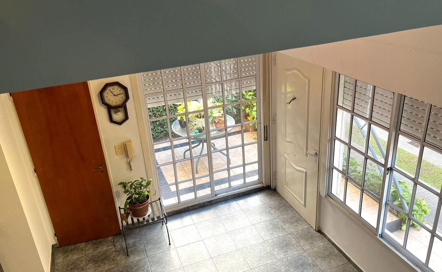 Foto de Venta PH 4 ambiente Villa Luro, imagen 3