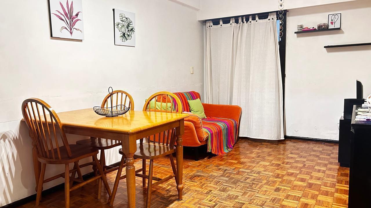 Foto de VENTA DEPARTAMENTO 3 AMBIENTES CON PATIO Y COCHERA, imagen 2