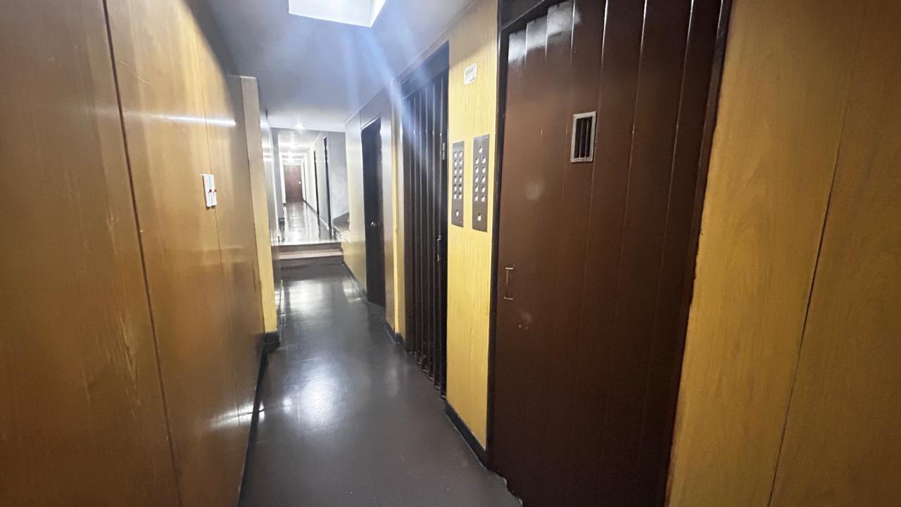 Foto de VENTA DEPARTAMENTO 3 AMBIENTES CON PATIO Y COCHERA, imagen 4