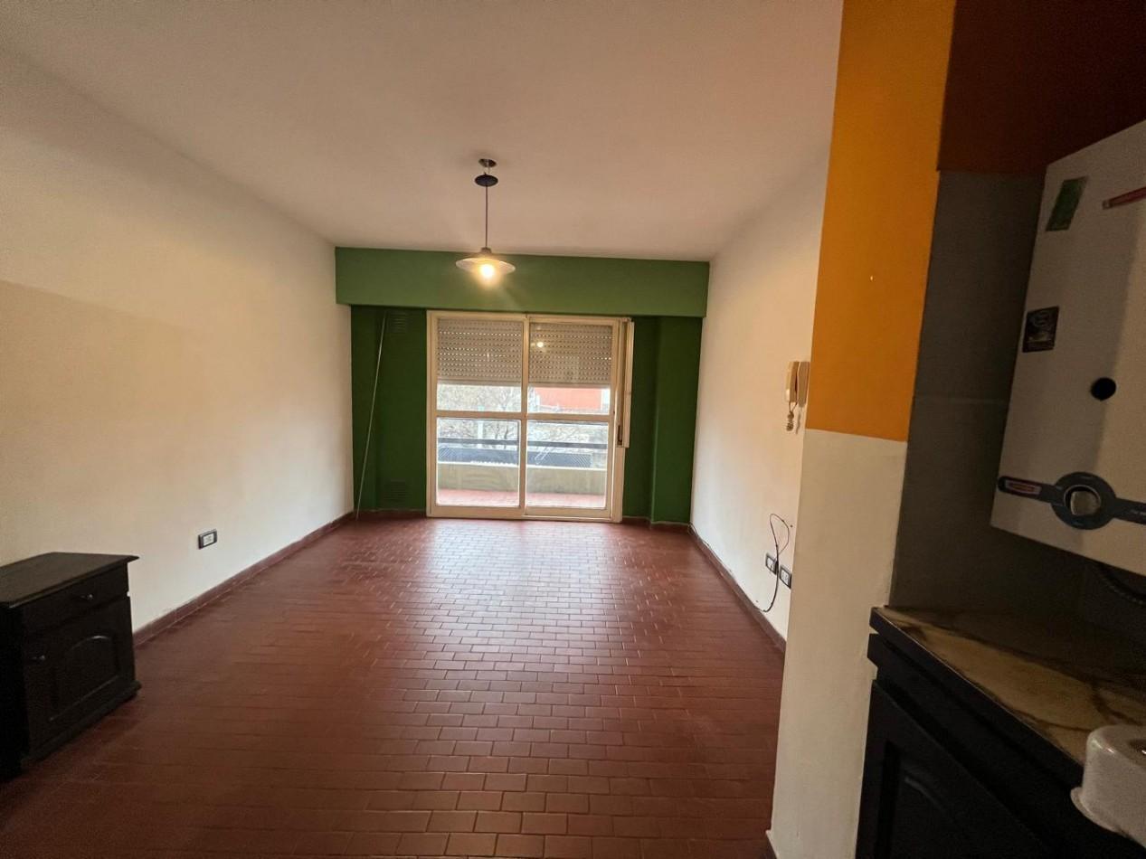 Foto de ALQUILER-FRANCIA Y CORDOBA-MONOAMBIENTE-BALCON-LUMINOSO, imagen 4