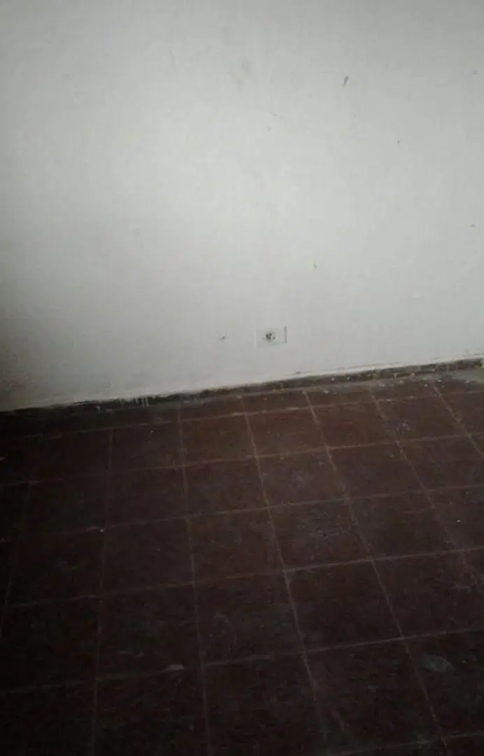 Casa en venta en calle Lisandro Moyano 4