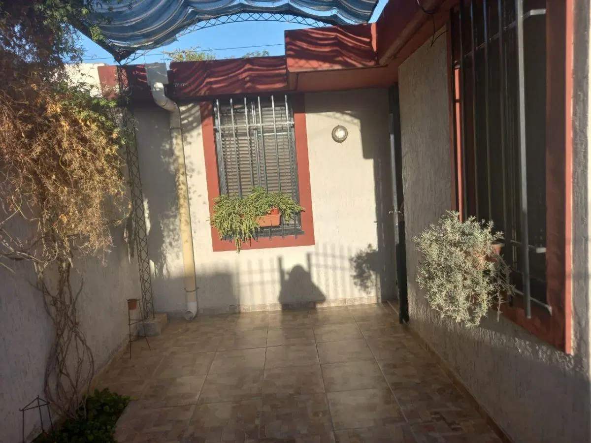 Casa en venta en un punto estratégico de Las Heras 3