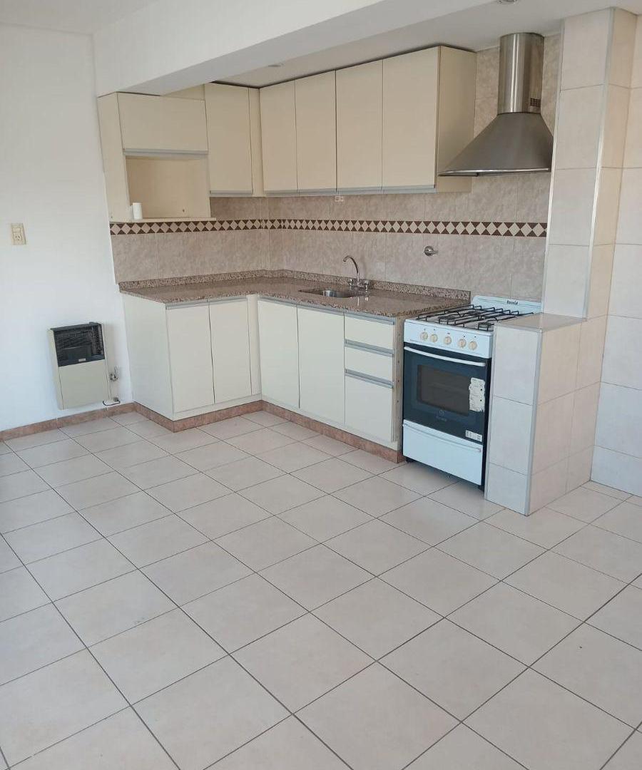 Foto de HERMOSO DEPARTAMENTO SE ALQUILA EN GUAYMALLEN, imagen 4