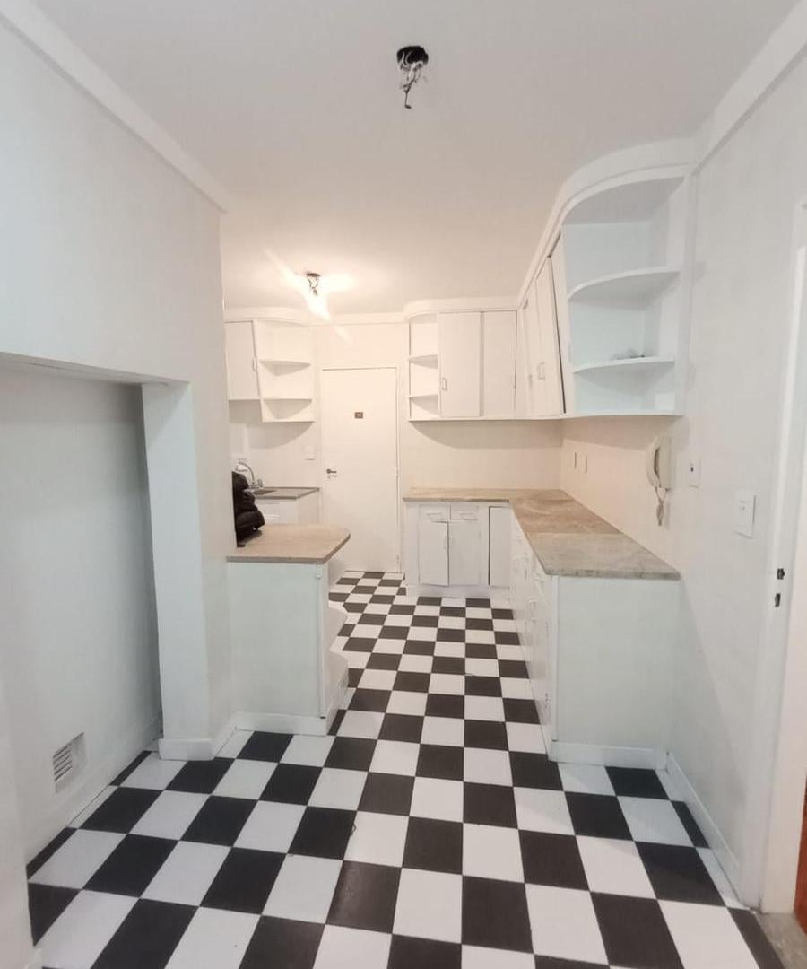 Foto de Alquiler departamento con cochera 4 amb, imagen 1