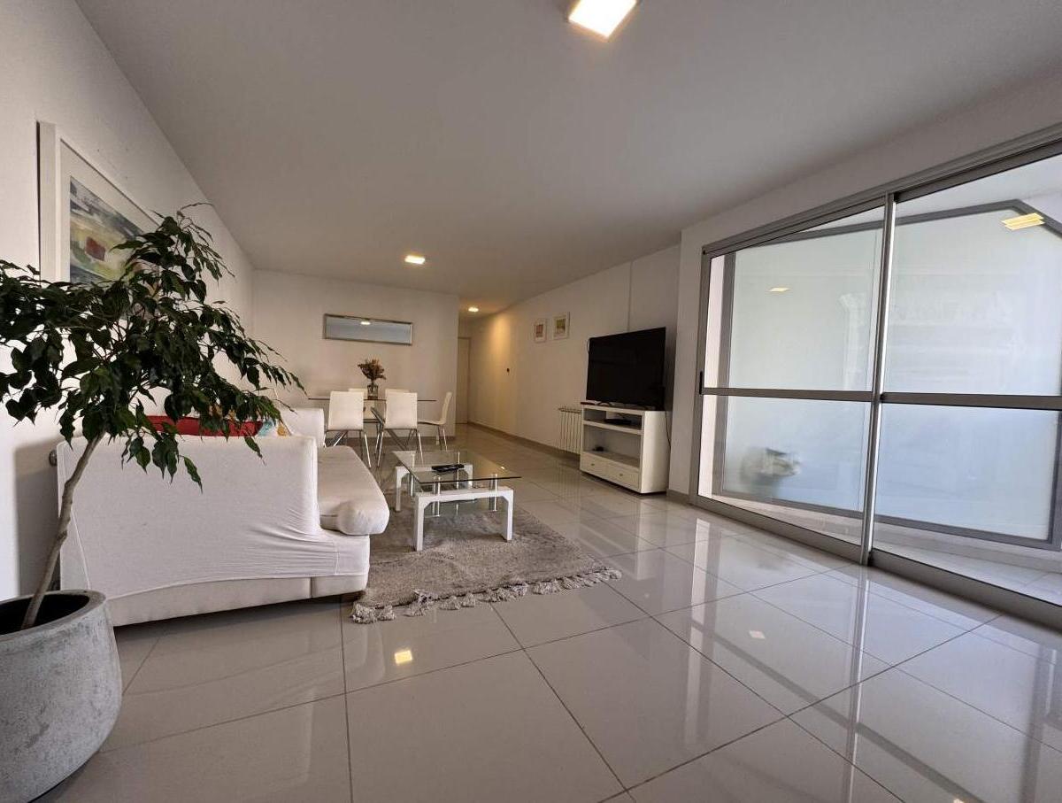 Departamento Venta 2 Dorm. Cochera Balcon Amenities Chacabuco 1100 Rodas 3