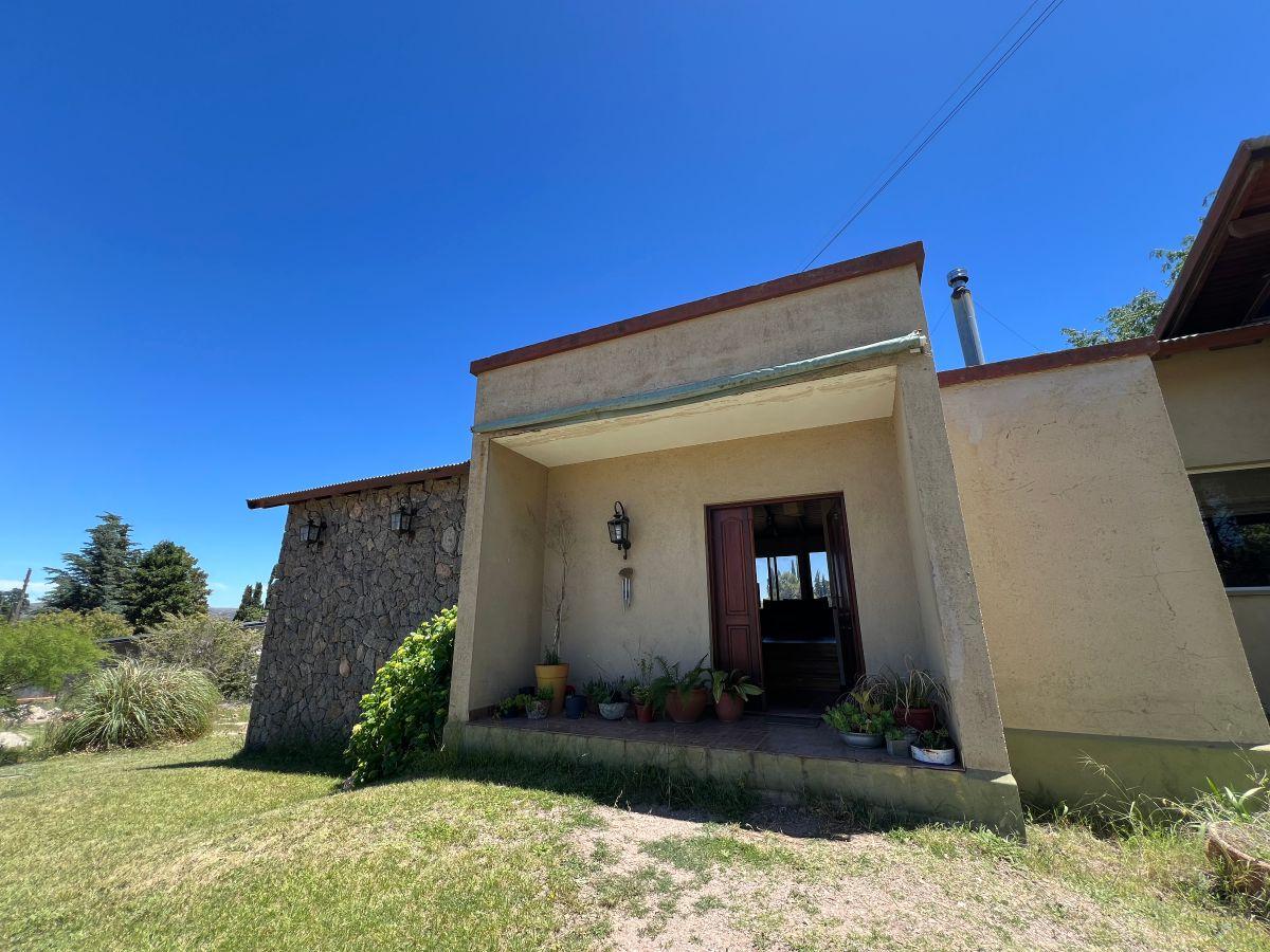 Casa + 3 cabañas en venta, Villa Giardino