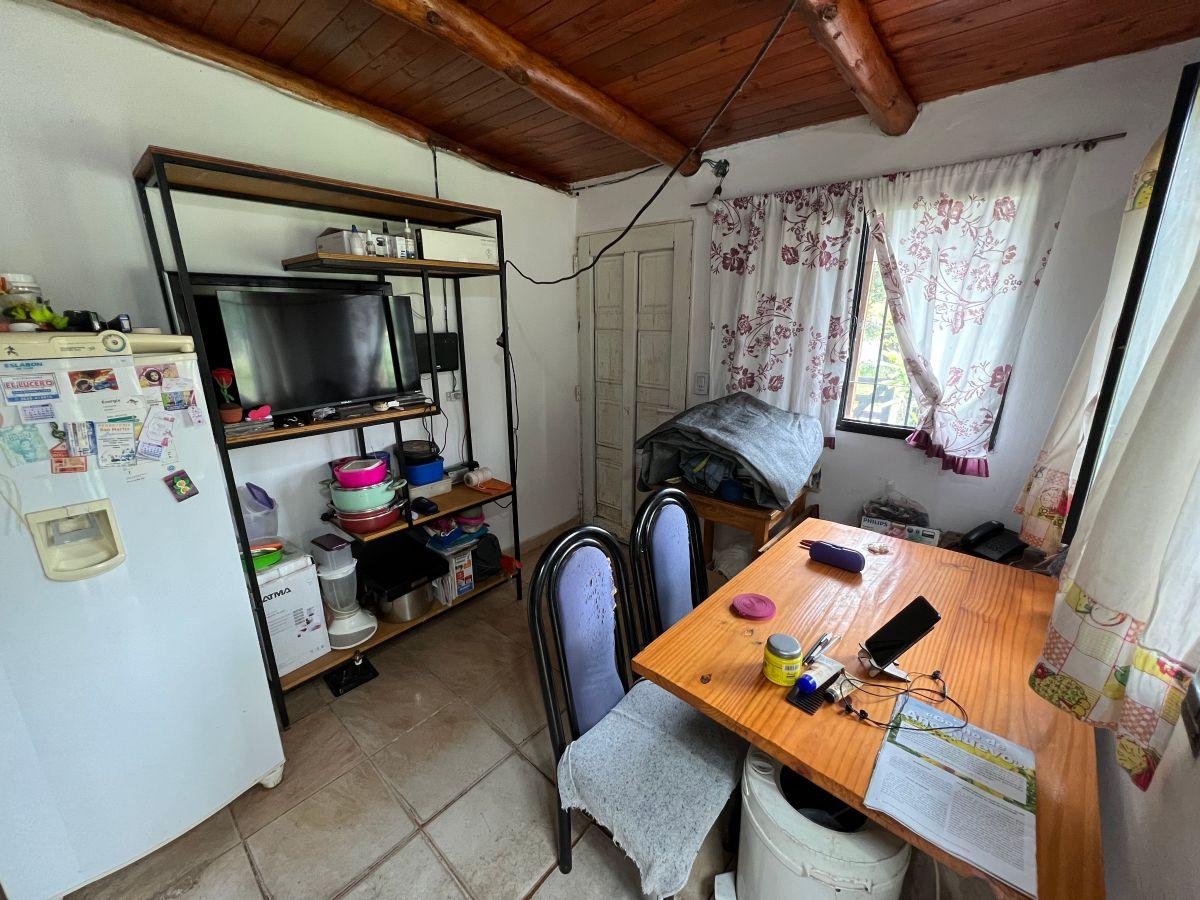 Foto de Casa en venta de un dormitorio y amplio terreno en Villa Giardino, imagen 3