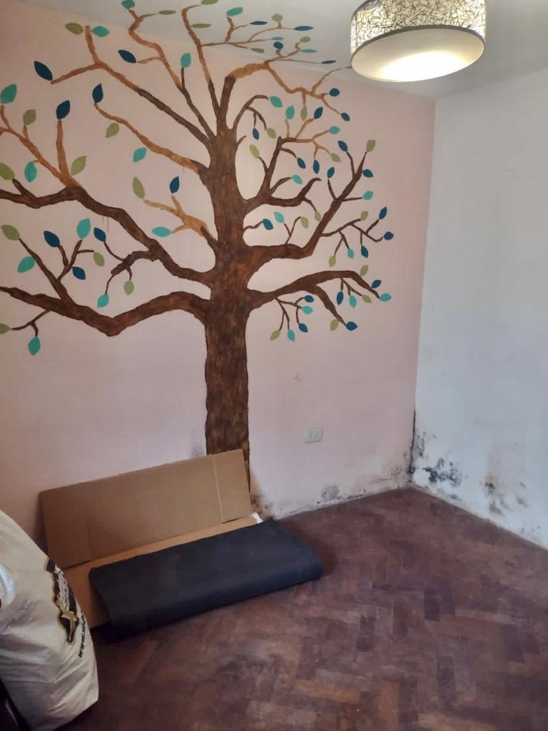 Foto de VENTA - PH 3 AMB CON PATIO - CARBONE 3736 - SANTOS LUGARES, imagen 2